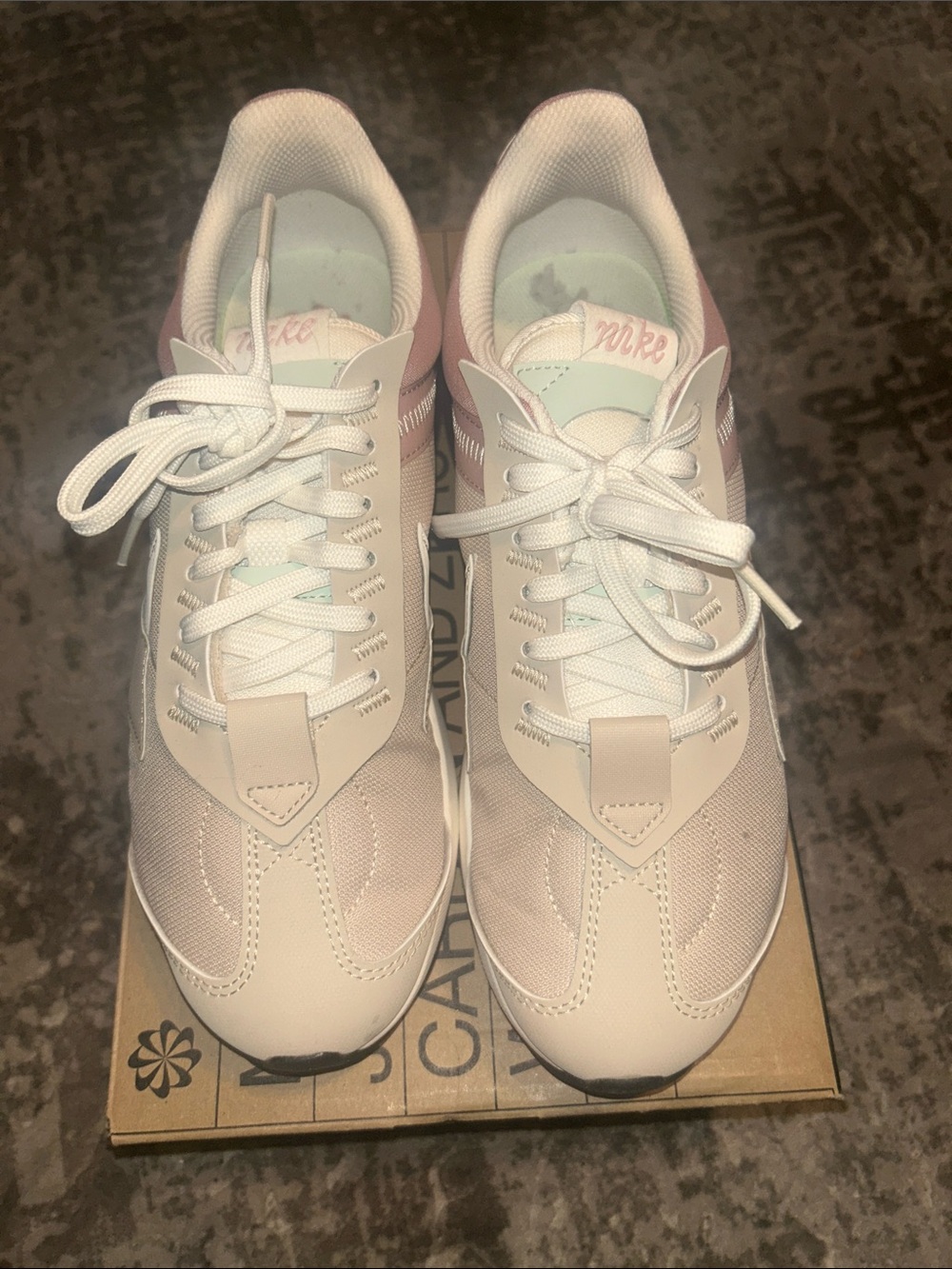 Women’s Nike Air Max Pre-Day